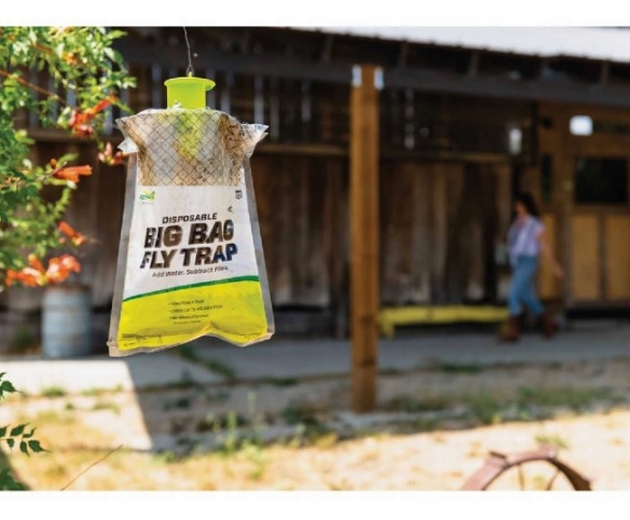 Rescue Big Bag Fly Trap 1